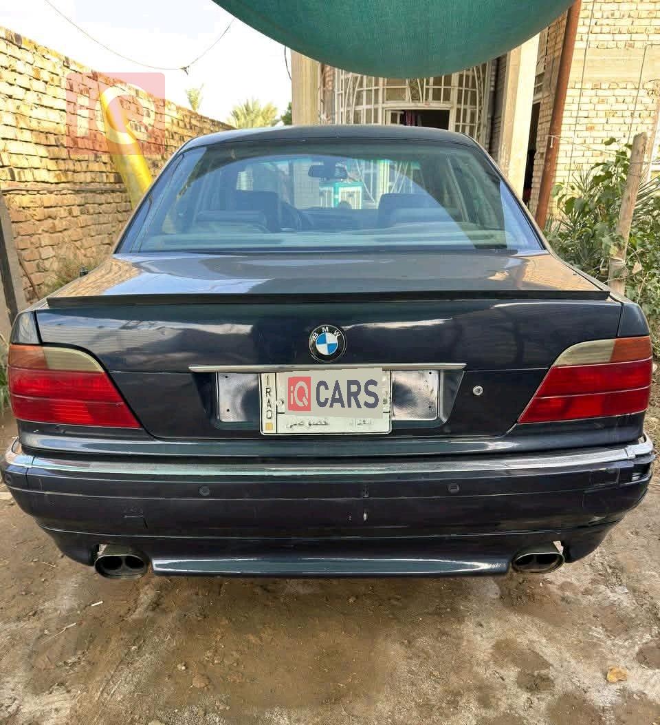 بي ام دبليو الفئة 7